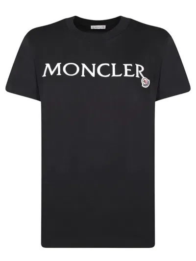 Moncler Logo Cotton T-shirt In Black