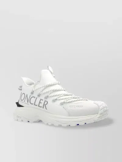 Moncler Low Top Sneakers With Contrasting Heel Counter In White