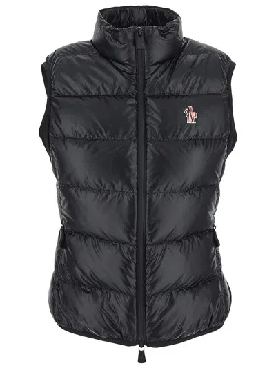 Moncler Padded Vest In Black