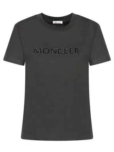 Moncler T-shirts In Black