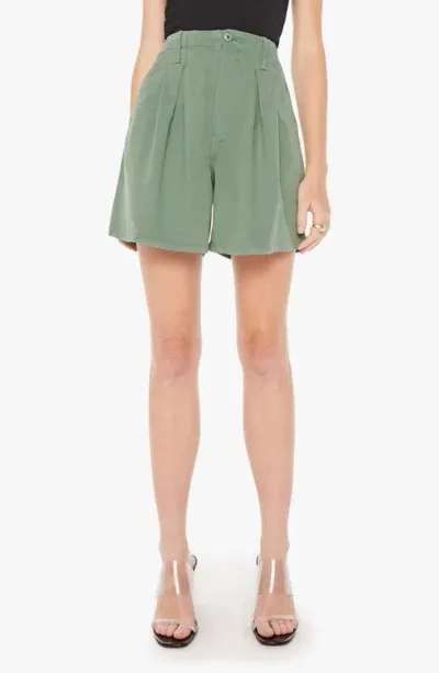 Mother The Pleated Chute Prep Shorts In Hedge Green