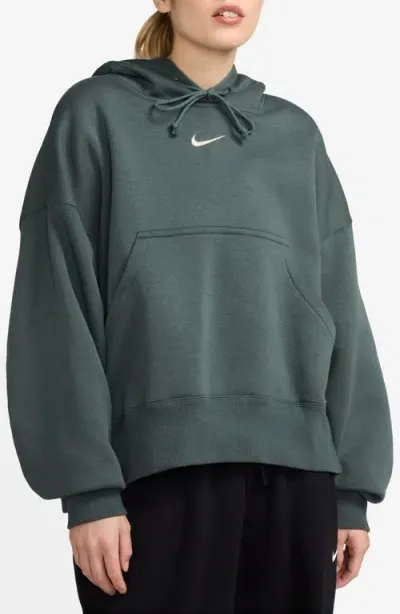 Nike Sportswear Phoenix Fleece Pullover Hoodie In Green/sail