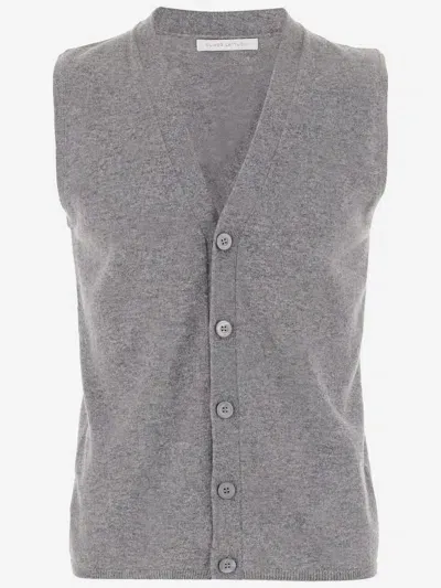 Oliver Lattughi Cashmere Vest In Dark Grey