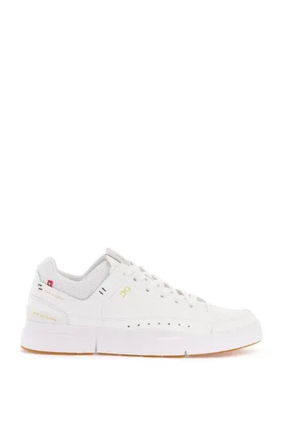 On The Roger Centre Court Tennis Sneaker In White