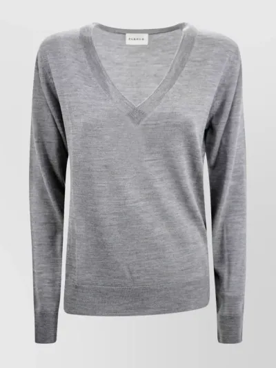 P.a.r.o.s.h V-neck Fine-knit Jumper In Grey