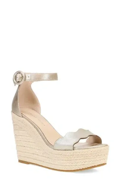 Pelle Moda Ryne Wedge Platform Sandal In Platinum Gold