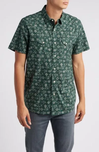 Pendleton Laramie Geo Print Short Sleeve Snap-up Western Shirt In Mesilla Green