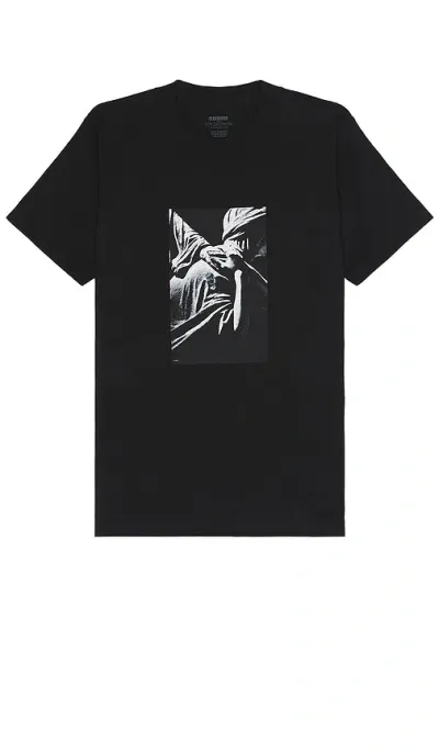 Pleasures Hands T-shirt In Black