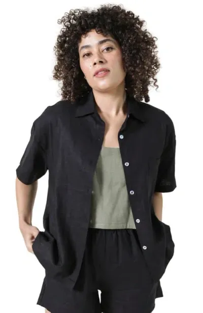 Poplinen Rita Linen Shirt In Black