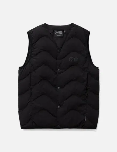 Purple Mountain Observatory Waves Vest In Black