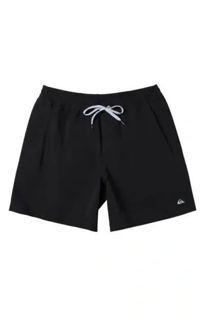 Quiksilver Everyday Solid Volley Swim Trunks<br /> In Black