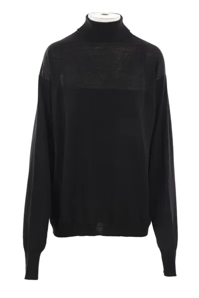 Quira Sweaters In Black