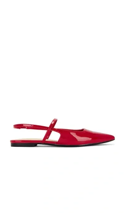 Raye Eva Flat In Red