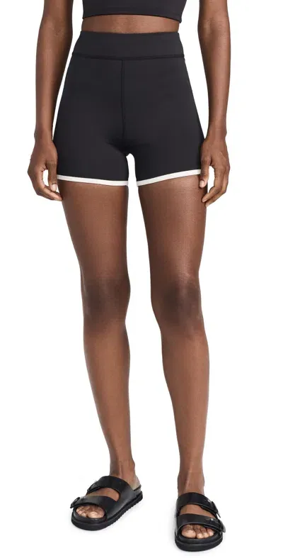 Reformation Active Carsen Eco Move 3 Biker Shorts Black