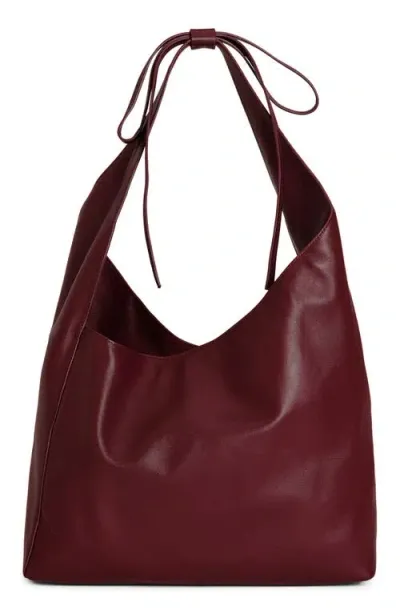 Reformation Medium Vittoria Leather Tote In Cremisi