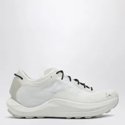 Roa White Sella Sneakers In Technical Nylon