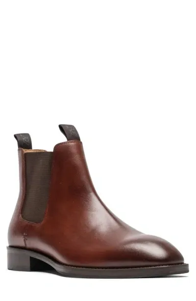 Rodd & Gunn Farmlands Chelsea Boot In Chestnut