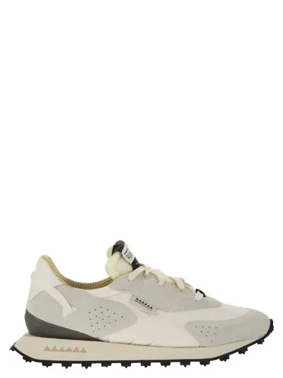 Run Of Piuma - Sneakers In White