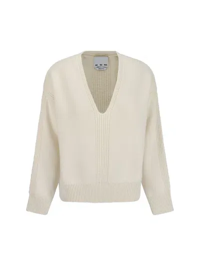 Sa Su Phi Rasato Deep V Neck Sweater In Ivory