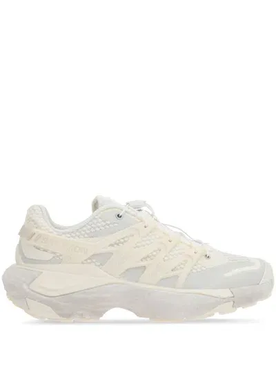 Salomon Xt-6 Panelled Sneakers In Neutrals