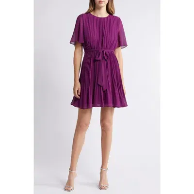 Sam Edelman Pleated Short Sleeve Dress In Purple