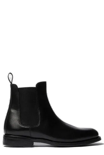 Scarosso Claudia Almond Toe Chelsea Boots In Black