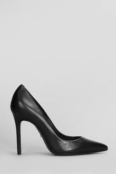 Schutz Caiolea Pumps In Black