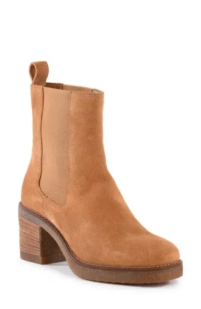 Seychelles Hustle Platform Chelsea Boot In Tan Suede