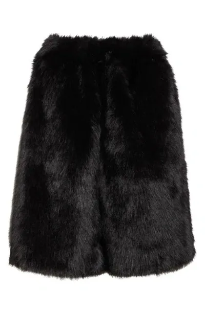 Simone Rocha Faux-fur Boxing Shorts In Schwarz