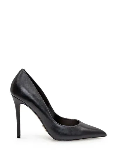 Steve Madden Evelyn Heeled Shoe In Black