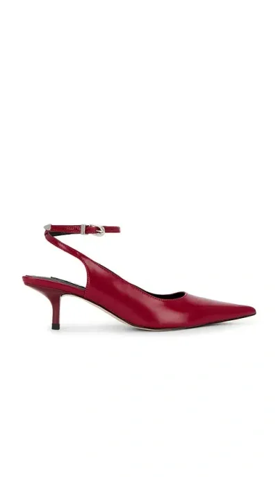 Steve Madden Rizzie Heel In Red