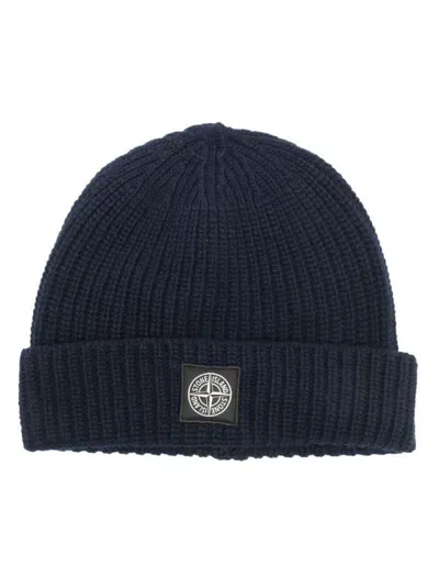 Stone Island Beanie In Blue