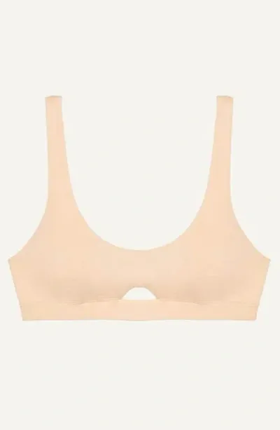 Subset Keyhole Soft Bra In Wheat