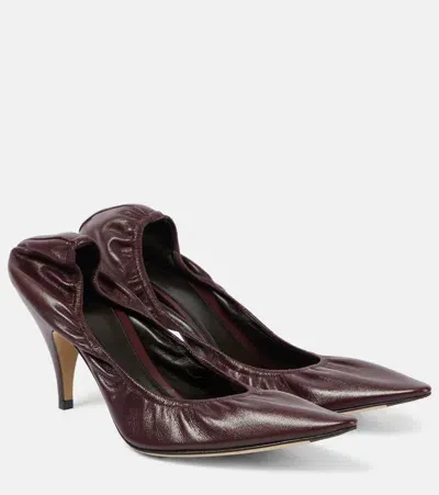 The Row Uxor 80 Leather Pumps In Burgundy