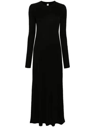 Totême Maxikleid Aus Lyocell-jersey In Black