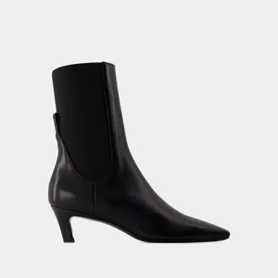 Totême The Mid Heel Boots - Toteme - Leather - Black