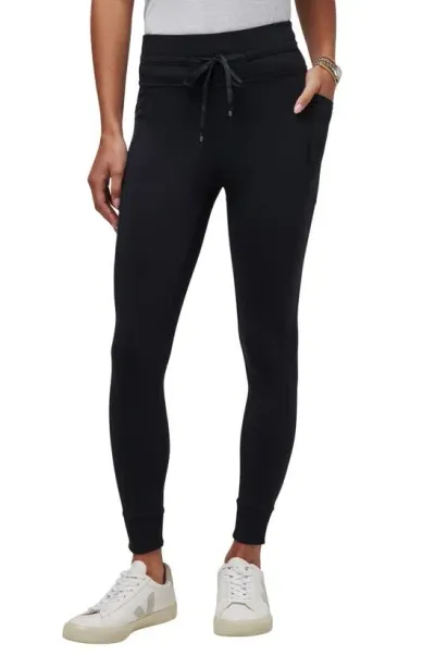 Travismathew Moveknit Leggings In Black