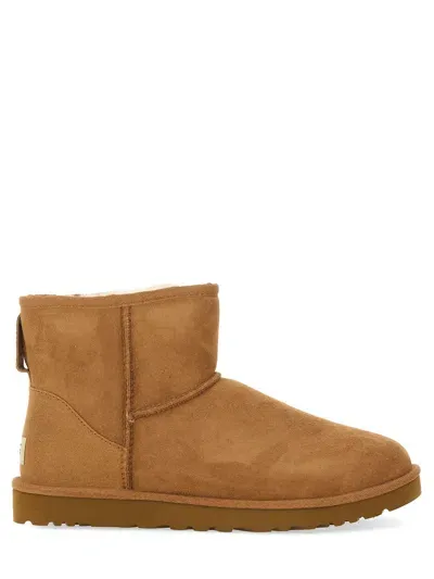 Ugg Boot Classic Mini In Brown