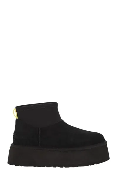 Ugg Boots In Black