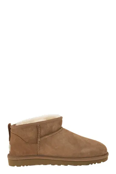 Ugg Boots In Brown