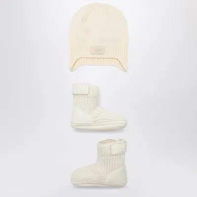 Ugg Cream Coloured Set Skylar And Beanie In White