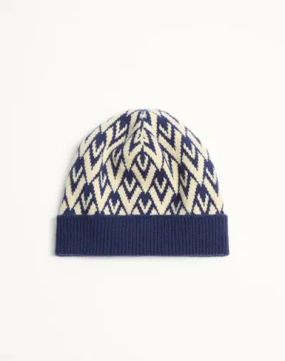 Valentino Garavani Toute La V Signature Knitted Wool Beanie In Ivory/navy