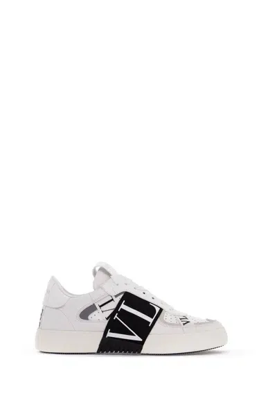 Valentino Garavani Vl7n Low-top Sneakers In White