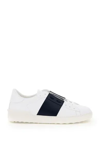 Valentino Garavani Sneakers In White