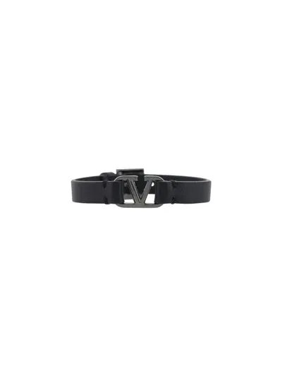 Valentino Garavani Vlogo Bracelet In Black