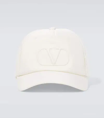 Valentino Garavani Vlogo Silk Cap In White