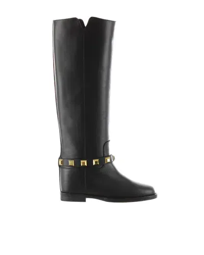 Via Roma 15 Boot In Black