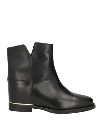 Via Roma 15 Slip-on Booties In Black