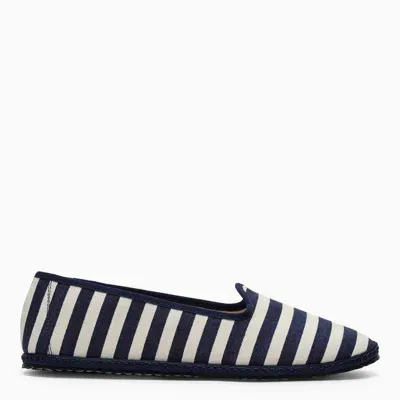 Vibi Venezia Flats In Blue