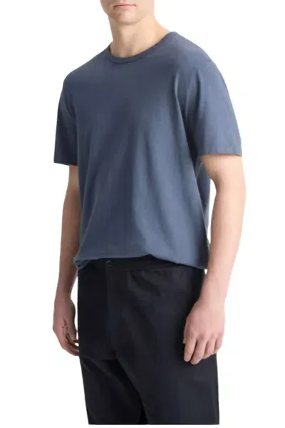 Vince Solid T-shirt In Blue